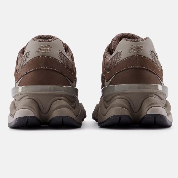 New Balance 9060 Sneaker Bruin