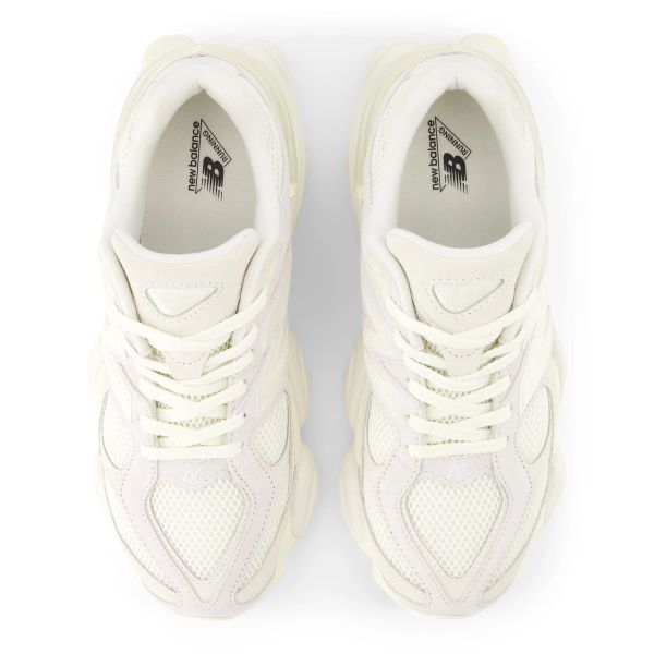 New Balance 9060 Sneaker Off White