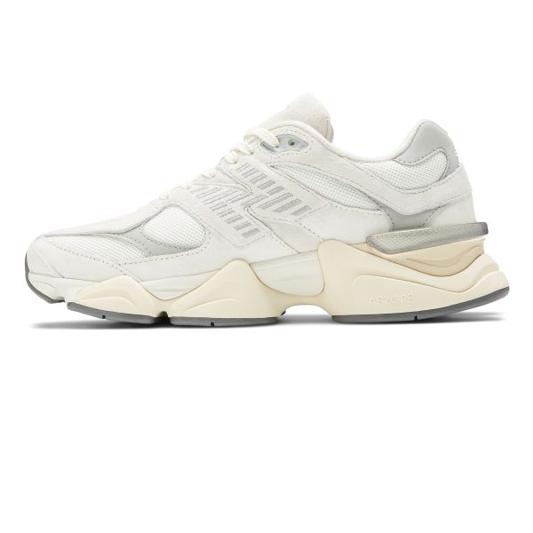 New Balance 9060 Sneaker Off White