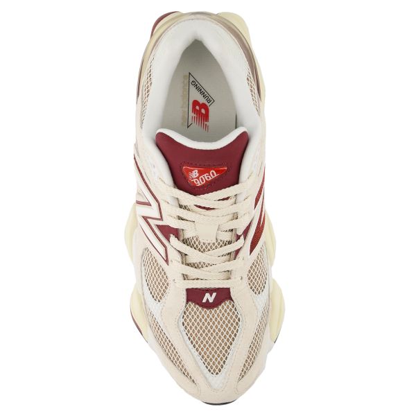 New Balance 9060 Sneaker Beige/Rood