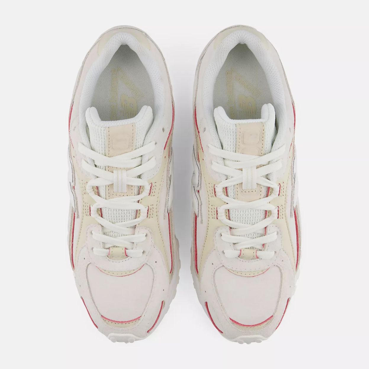 New Balance 204L Sneaker Off White