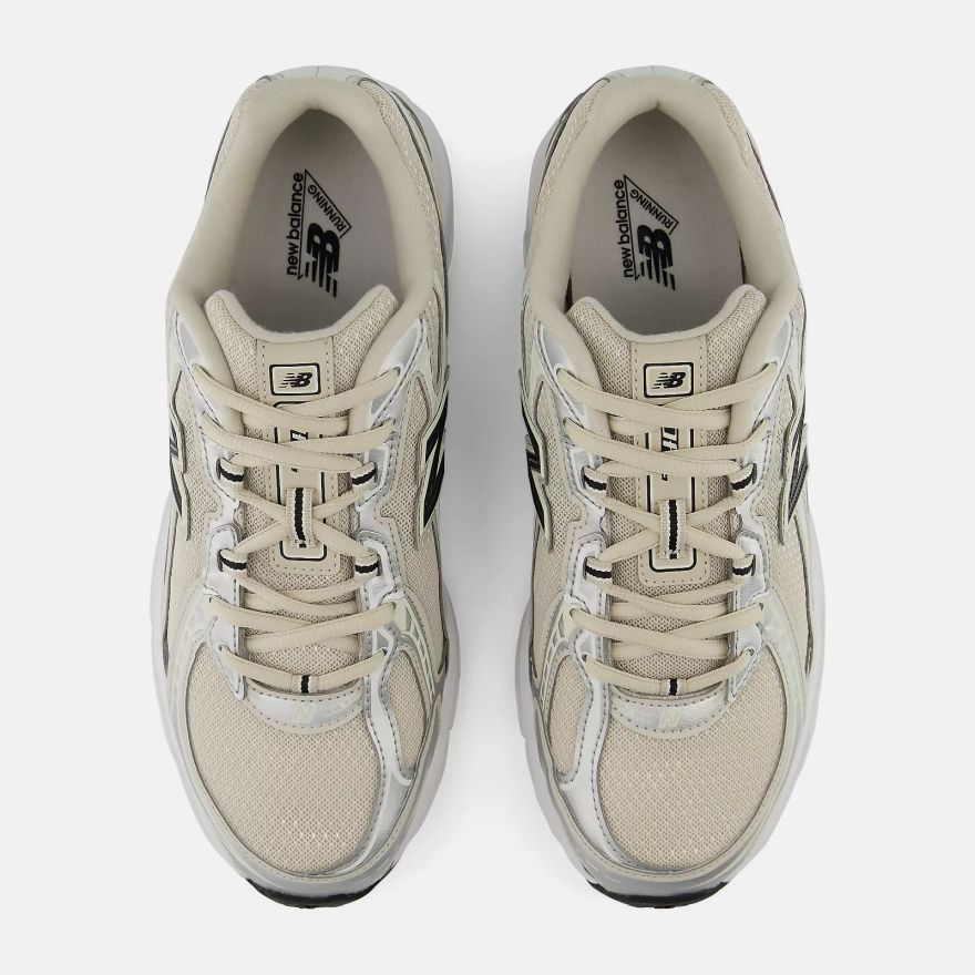 New Balance 740 Sneaker Beige