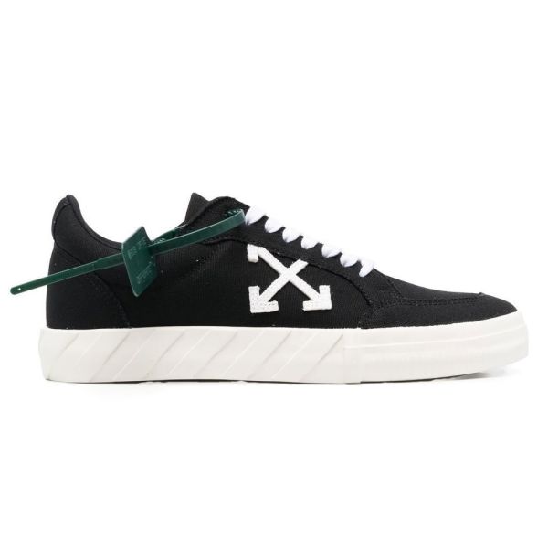 Off-White Low Vulcanized Canvas Sneaker Zwart