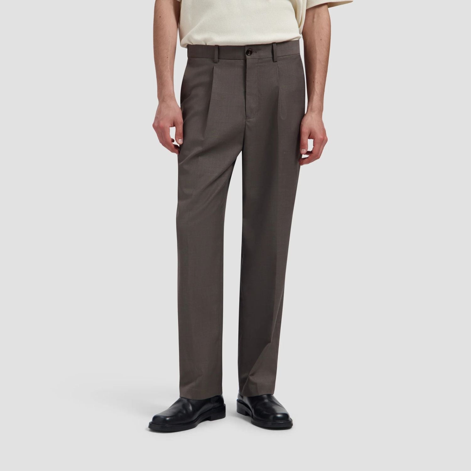 Olaf Regular Wool Pleated Chino Bruin