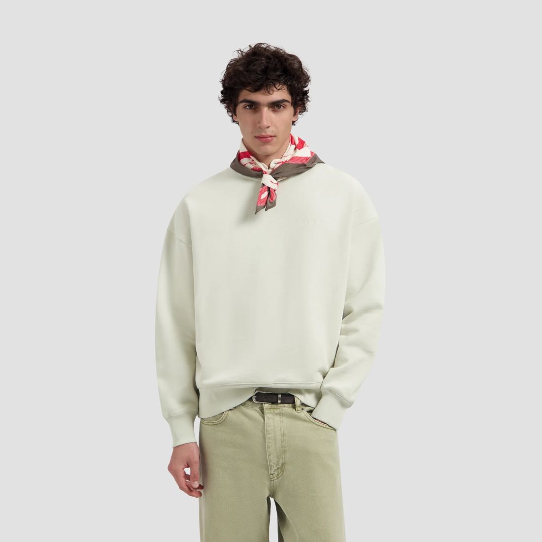 Olaf Sprayed Studio Sweater Beige