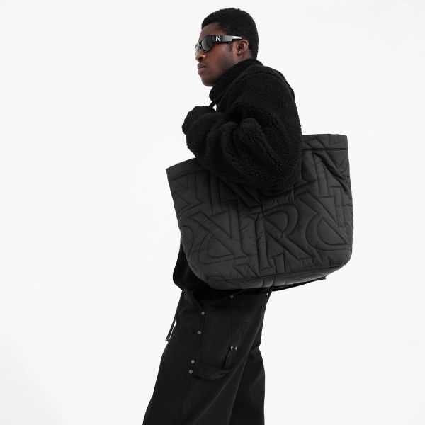 Represent Initial Quilted Tote Bag Zwart