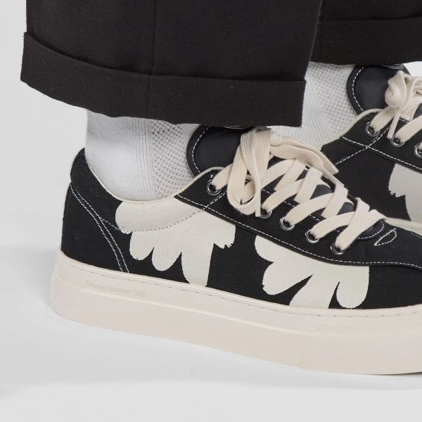Stepney Workers Club Dellow Cup Shroom Hands Sneaker Zwart