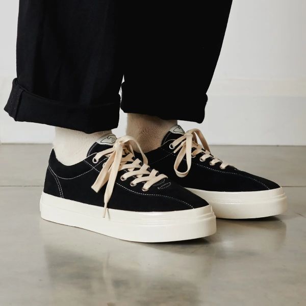 Stepney Workers Club Dellow Suede Sneaker Zwart