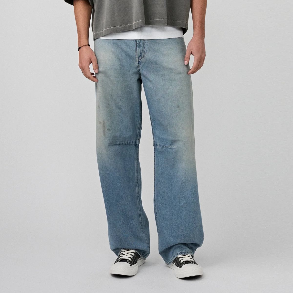 Tenue Robyn Tapered Baggy Jeans Licht Blauw