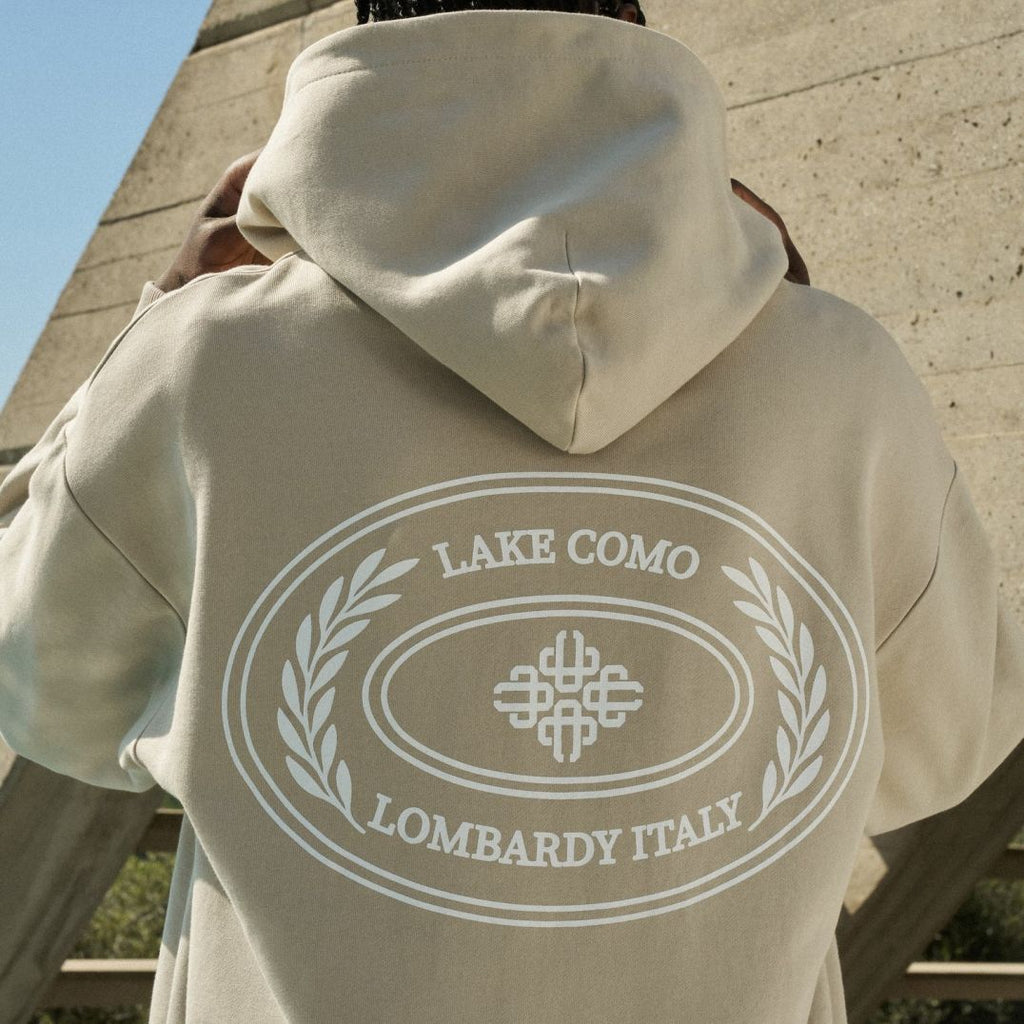 The Couture Club Lake Como Oval Graphic Vest Beige