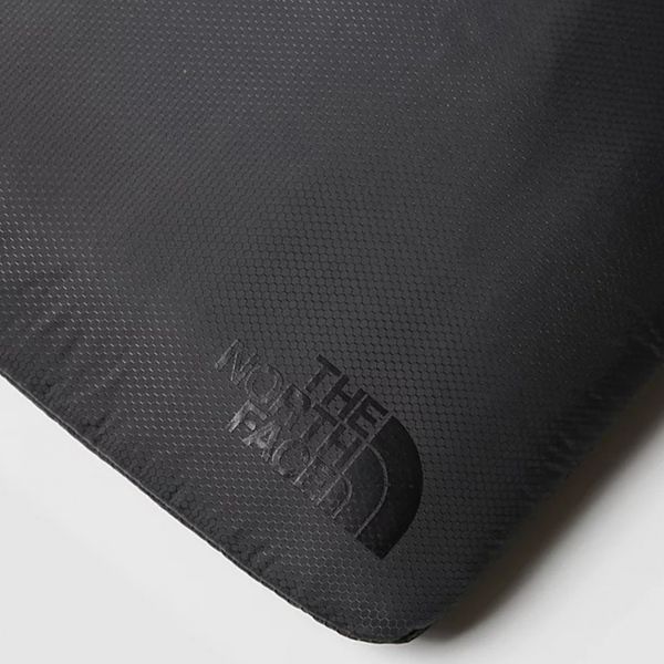 The North Face Flyweight Laptop Tas Antraciet