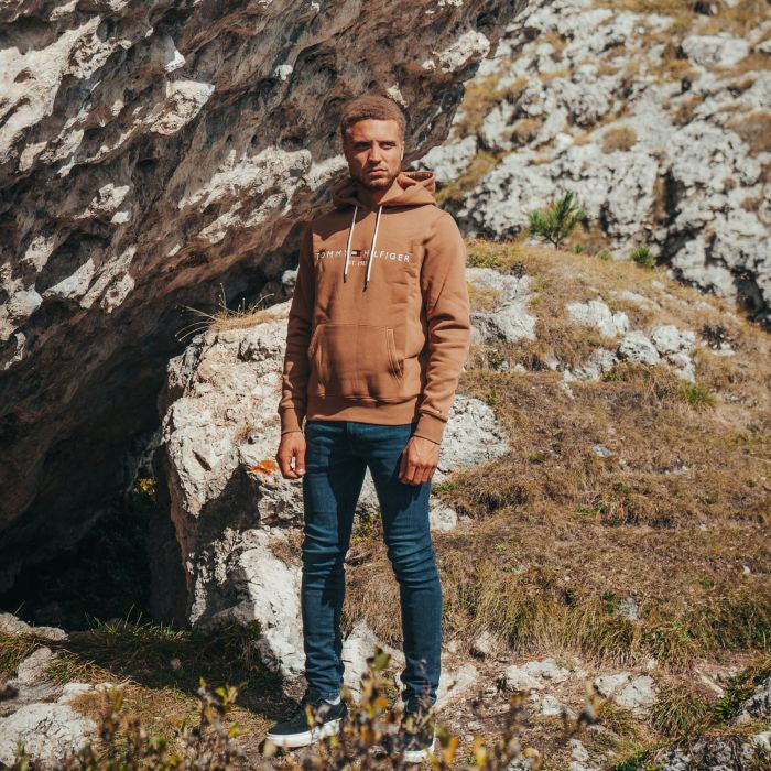 Tommy Hilfiger Logo Hoodie Bruin