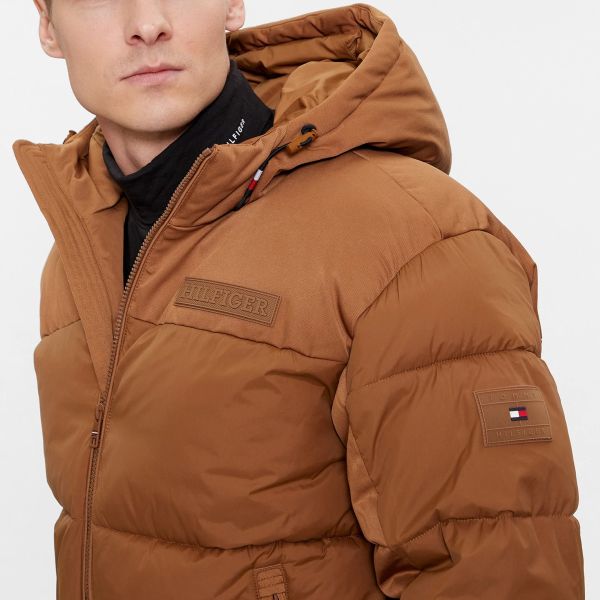 Tommy Hilfiger New York Hooded Puffer Bruin