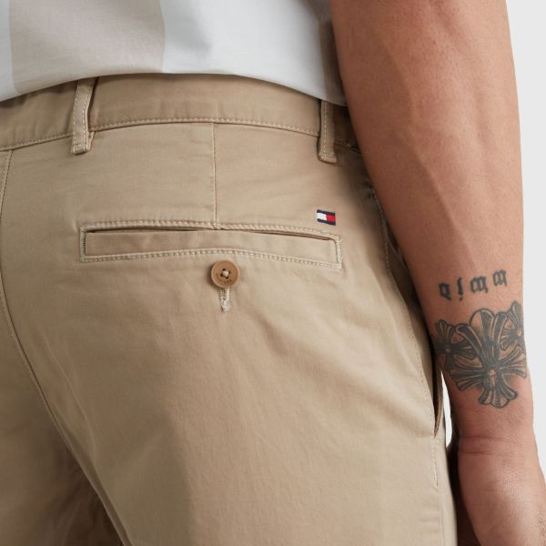 Tommy Hilfiger Slim Fit Chino Zand
