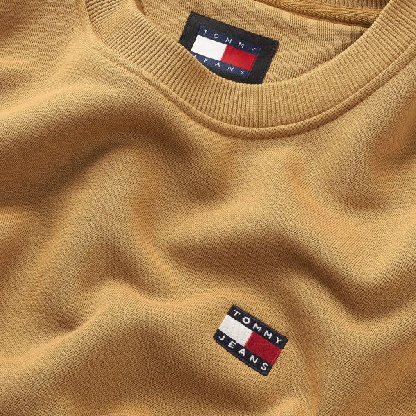 Tommy Jeans Badge Sweater Bruin
