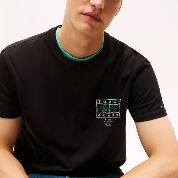 Tommy Jeans Regular Sign Spray T-shirt Zwart