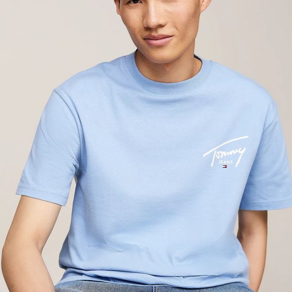 Tommy Jeans Signature Print T-shirt Licht Blauw