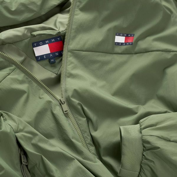 Tommy Jeans Super Lightweight Poly Jack Groen