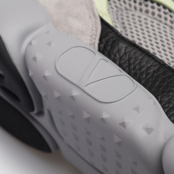 Valentino Garavani Bubbleback Sneaker Grijs