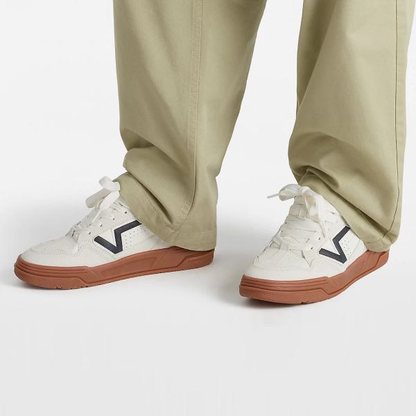 Vans Upland Sneaker Off White