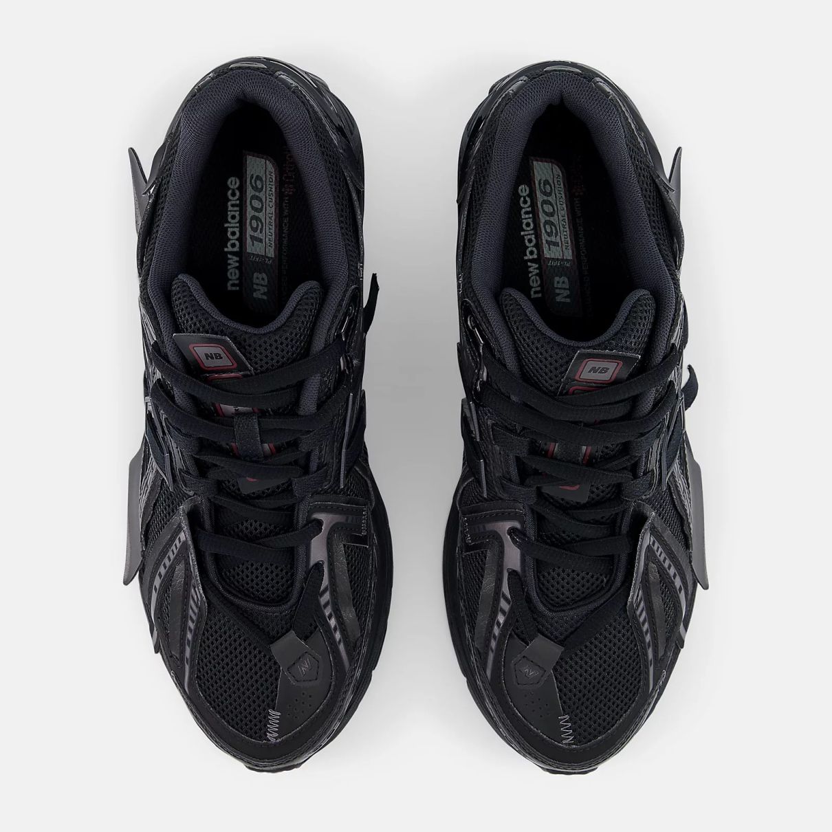 New Balance 1906A Sneaker Zwart