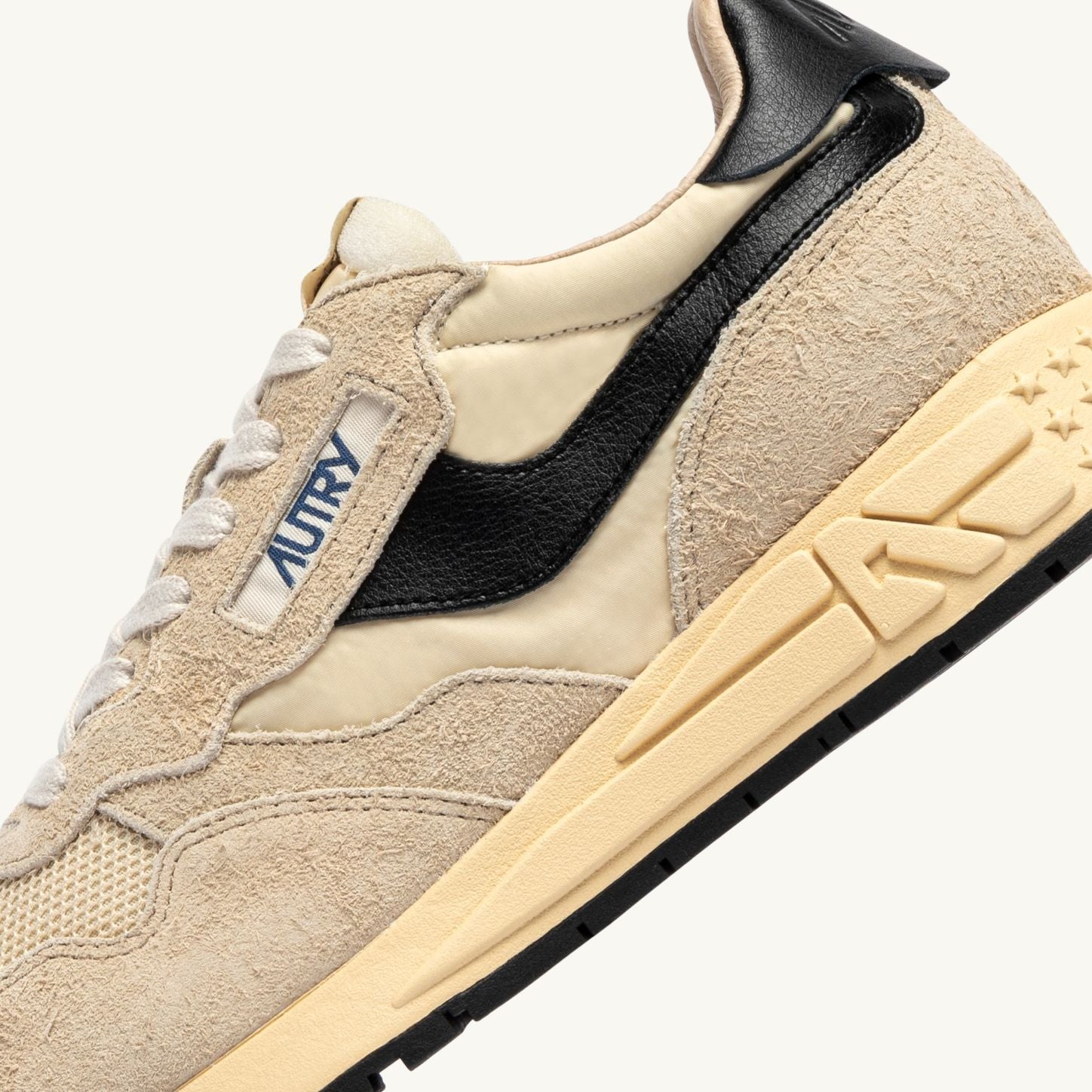 Autry Reelwind Low Sneaker Beige/Zwart