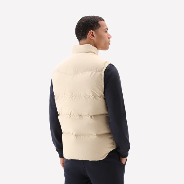 woolrich eco aleutian bodywarmer beige