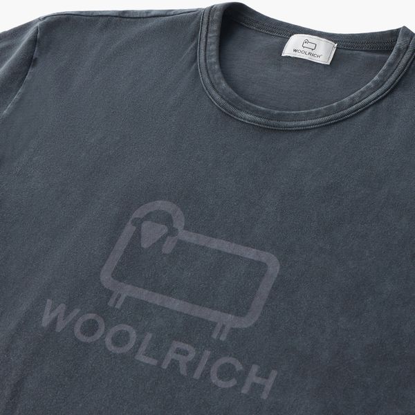 woolrich macro logo t-shirt zwart
