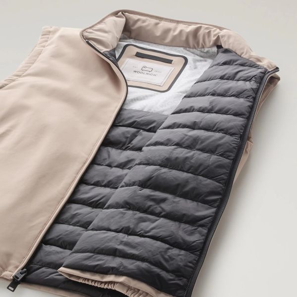 Woolrich Pacific Bodywarmer Beige